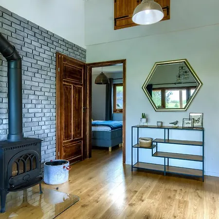 Krzywe Zwierciadlo *