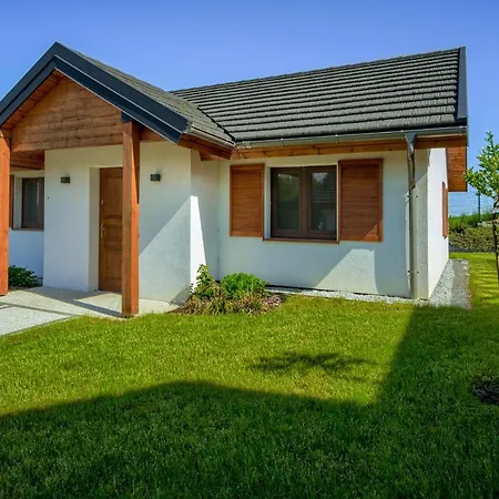 דירה Krzywe Zwierciadlo מארנגובו