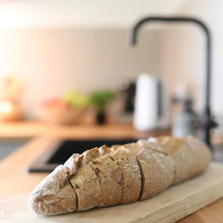 Krzywe Zwierciadlo דירה מארנגובו