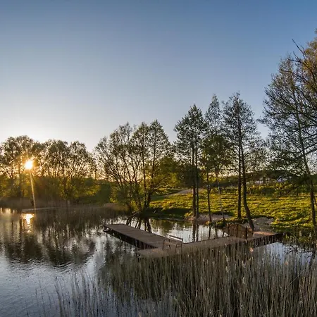 Krzywe Zwierciadlo דירה מארנגובו